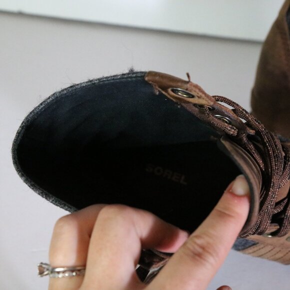 Sorel Lexie Wedge Felt Leather Ankle Boot 8 Brown Gray Lace Up Waterproof Winter - Picture 6 of 10